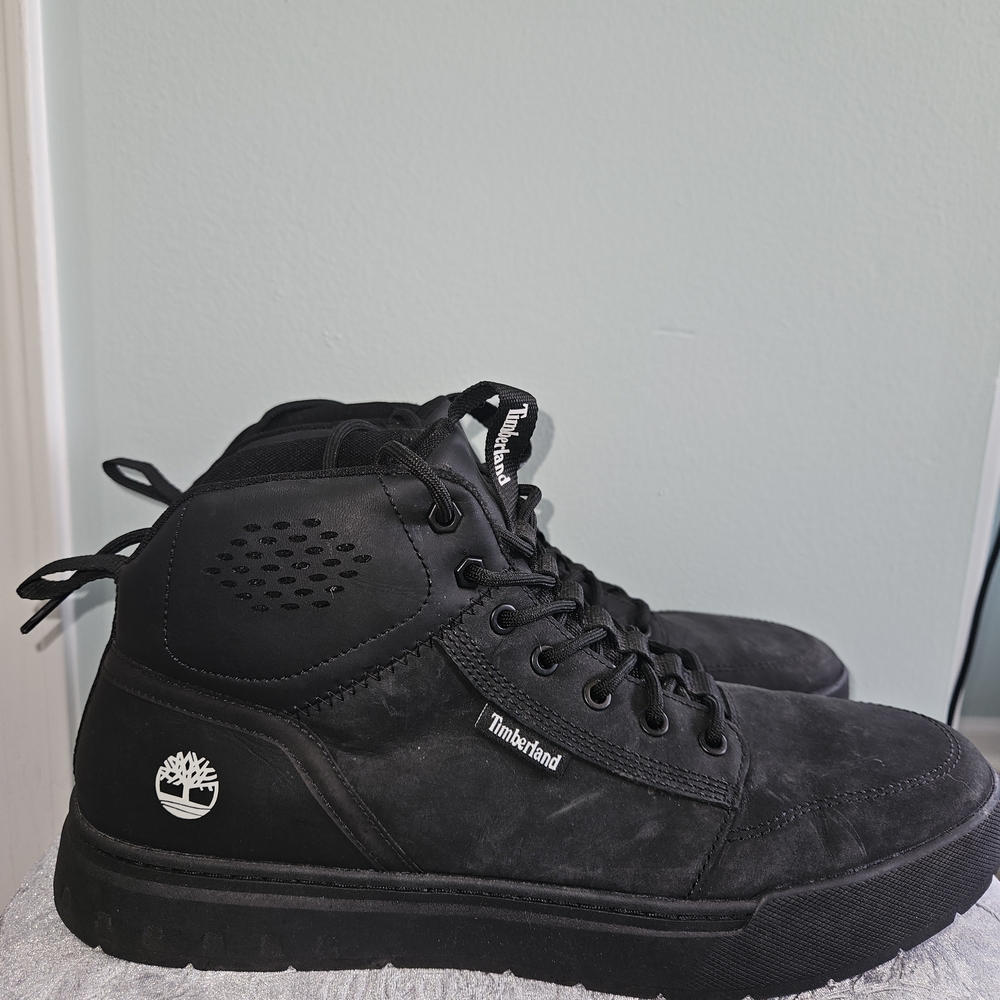 Timberland Men's Black Nubuck Lace-Up Ankle Boots